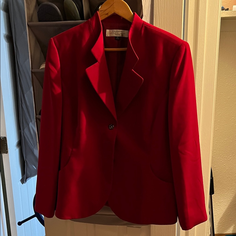Tahari Vibrant Red Women's Blazer